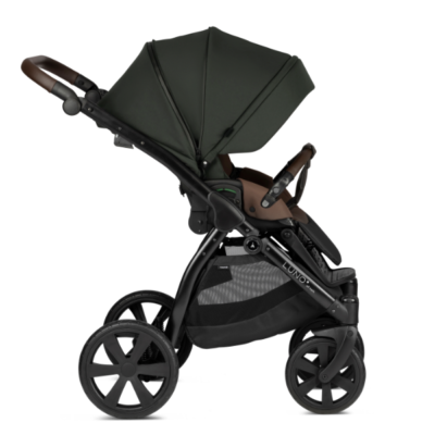 Stroller with 2024 extending hood